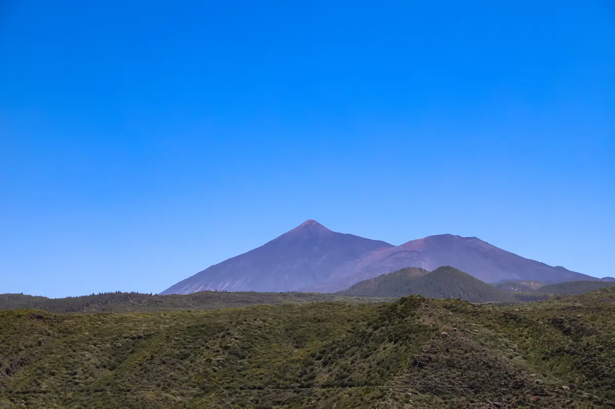 Teide nationalpark under en rundresa på Teneriffa